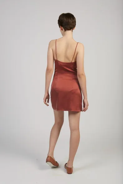 Altavista silk stretch dress in burgundy