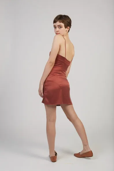 Altavista silk stretch dress in burgundy