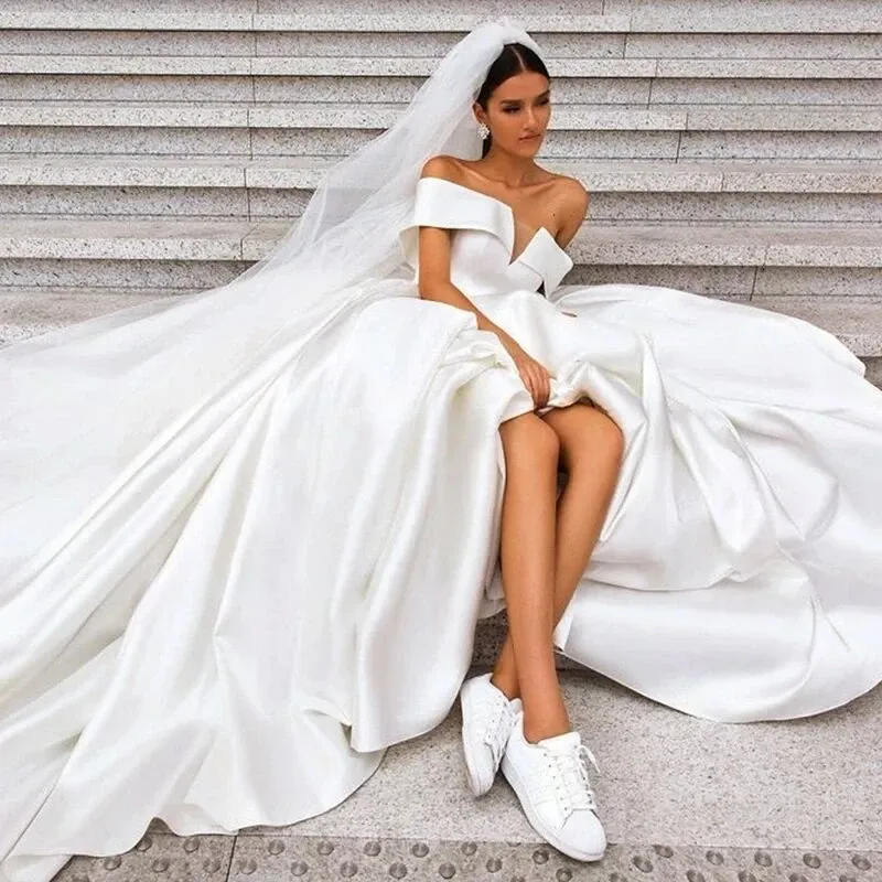 Anneprom Off the Shoulder White Ball Gown Simple Wedding Dress, Satin Bridal Gown APW0258