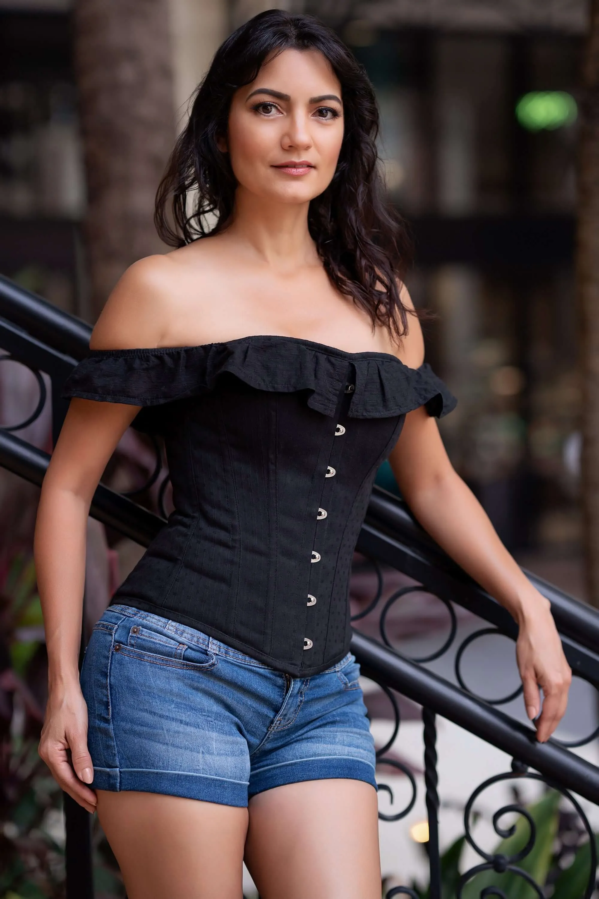 Black Cotton Straight Bustline Corset Top With Off The Shoulder Sleeves