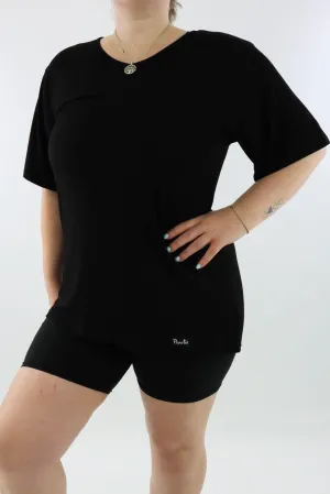 Black - T-shirt - V-neck - Long - Wide Sleeve