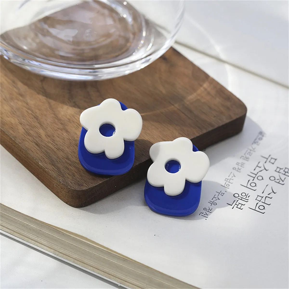Blue & White Flower Stud Earrings