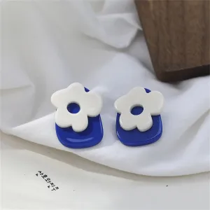 Blue & White Flower Stud Earrings