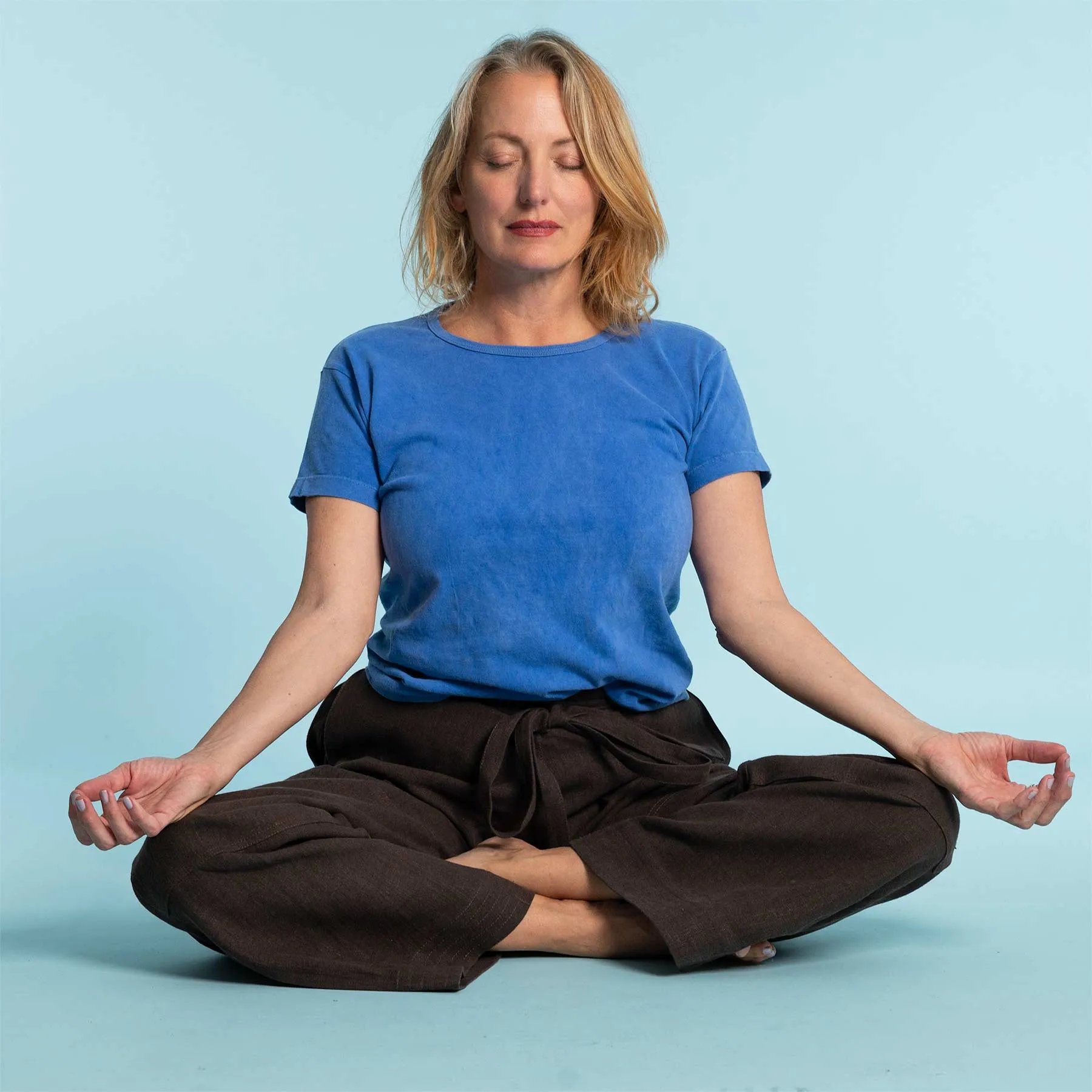 CASSIE Women's 100% Organic Cotton Short-Sleeve T-Shirt (Grown & Made in USA)