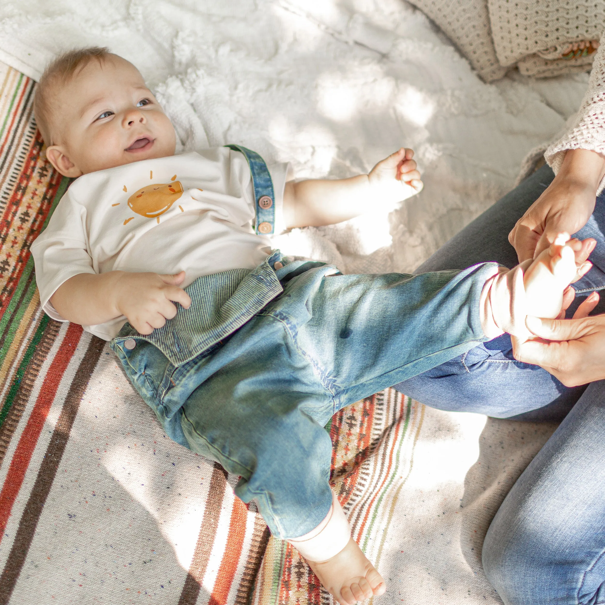 Couverture brune à motifs en maille, naissance || Brown patterned blanket in knitwear, newborn
