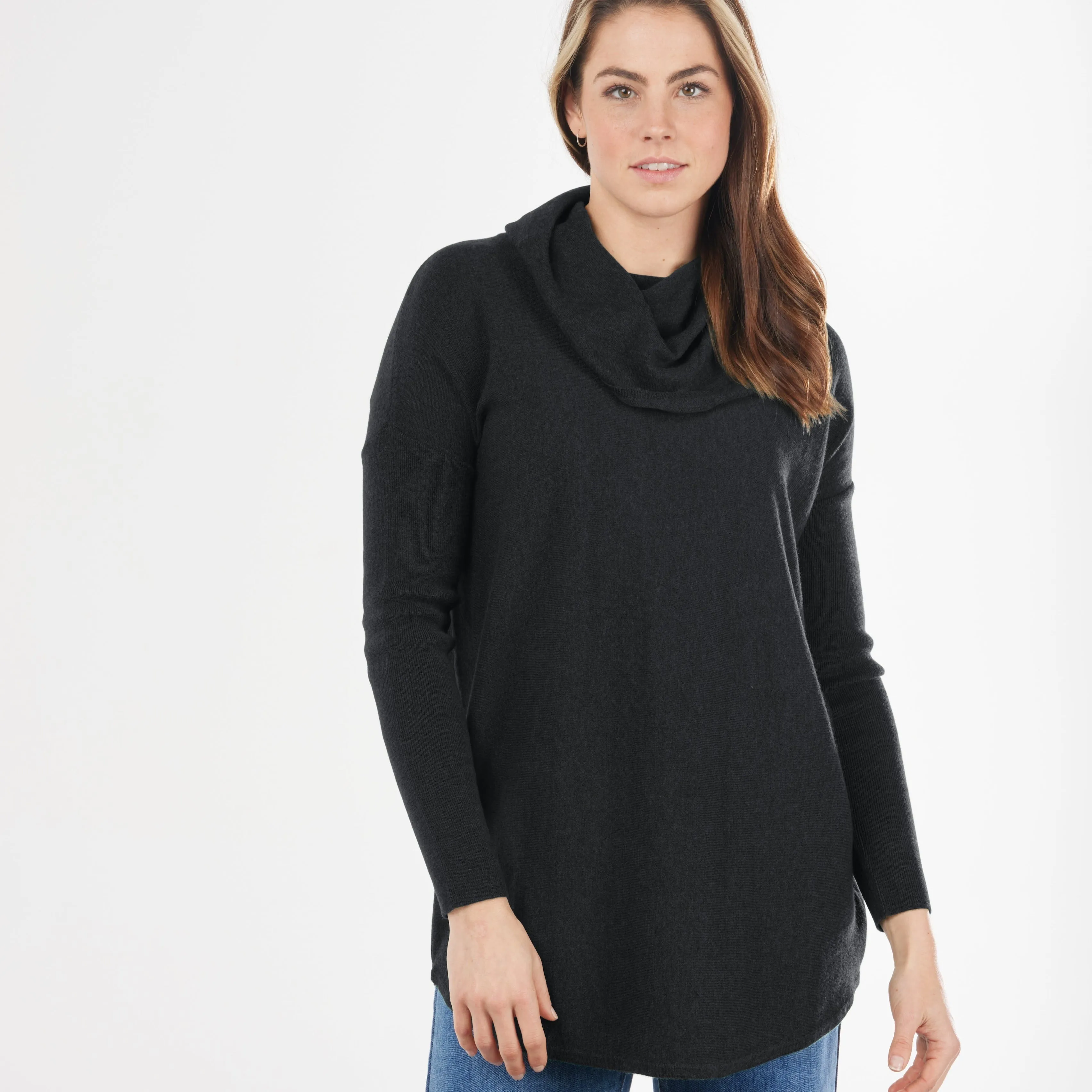 Curved Hem Cowl Pullover - Black