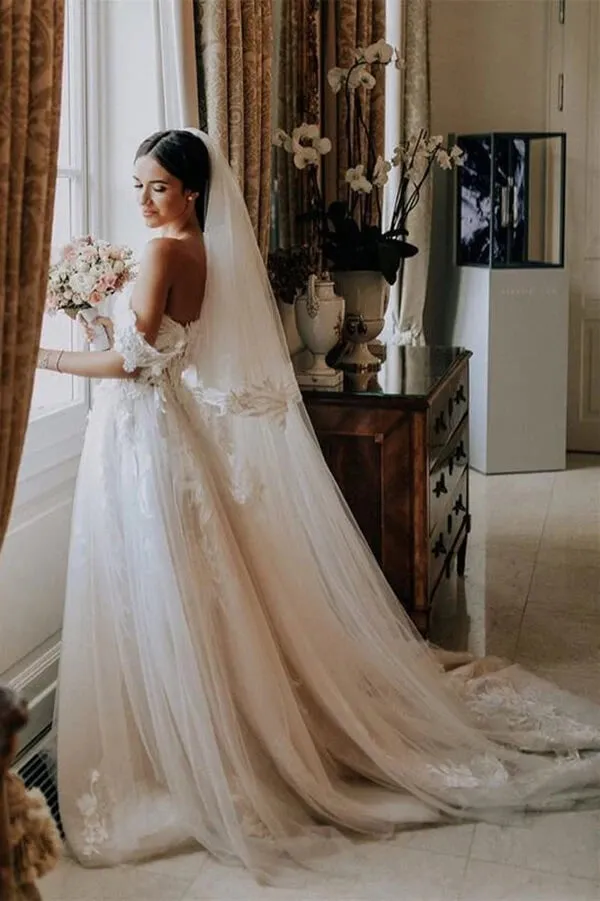 Elegant Ivory Tulle A Line Sweetheart Appliqued Wedding Dress Bridal Gown OK1134