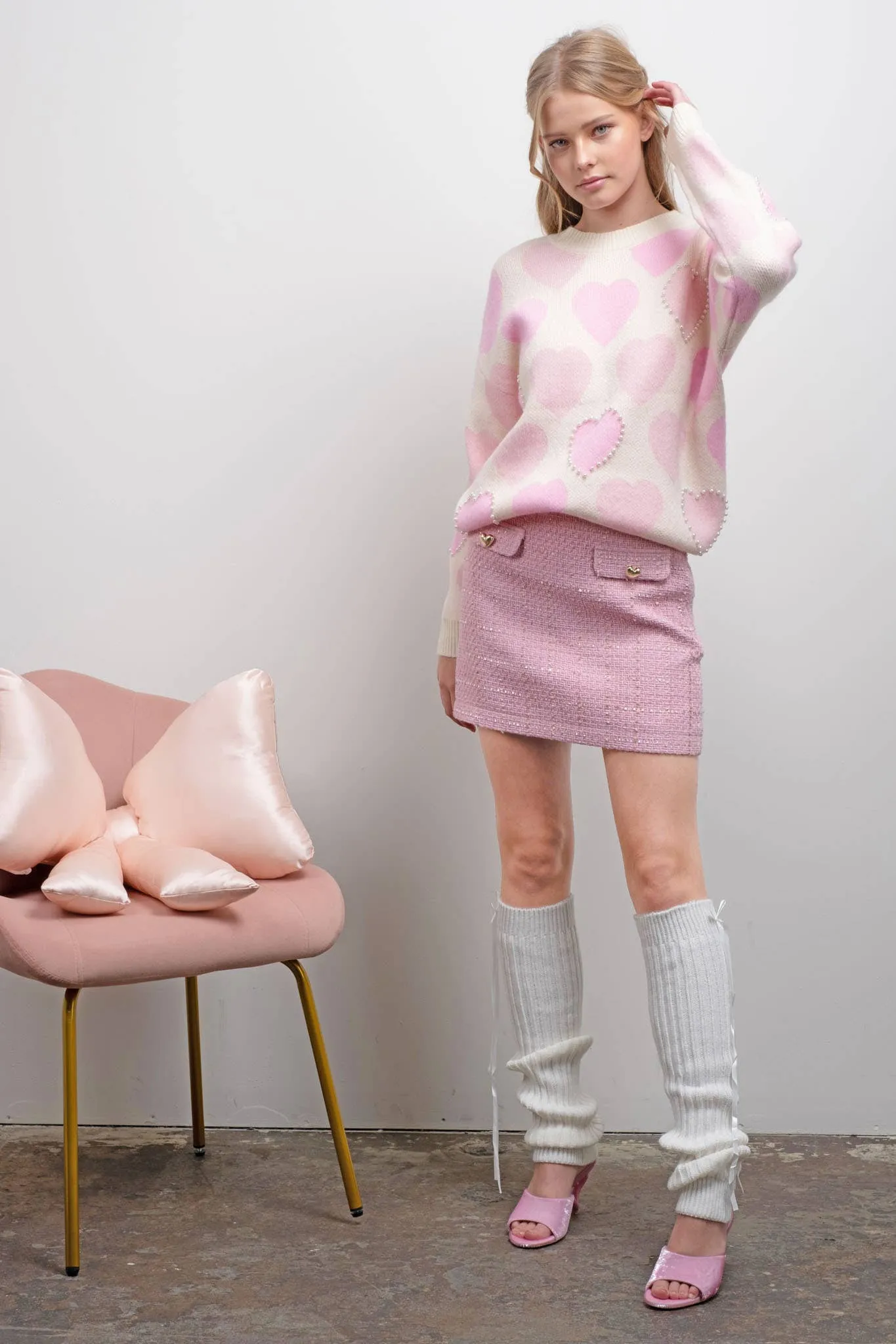 HEART PATTERN PEARL DETAIL KNIT SWEATER