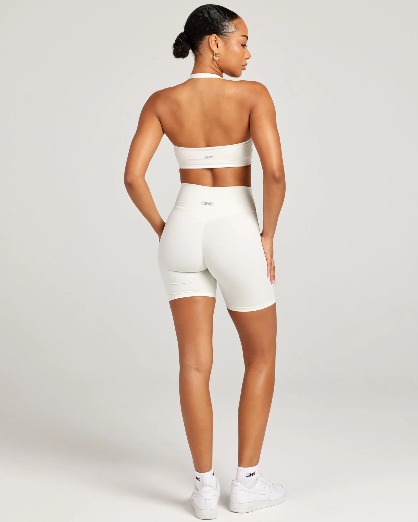 Invisible Scrunch Shorts - Vanilla Latte