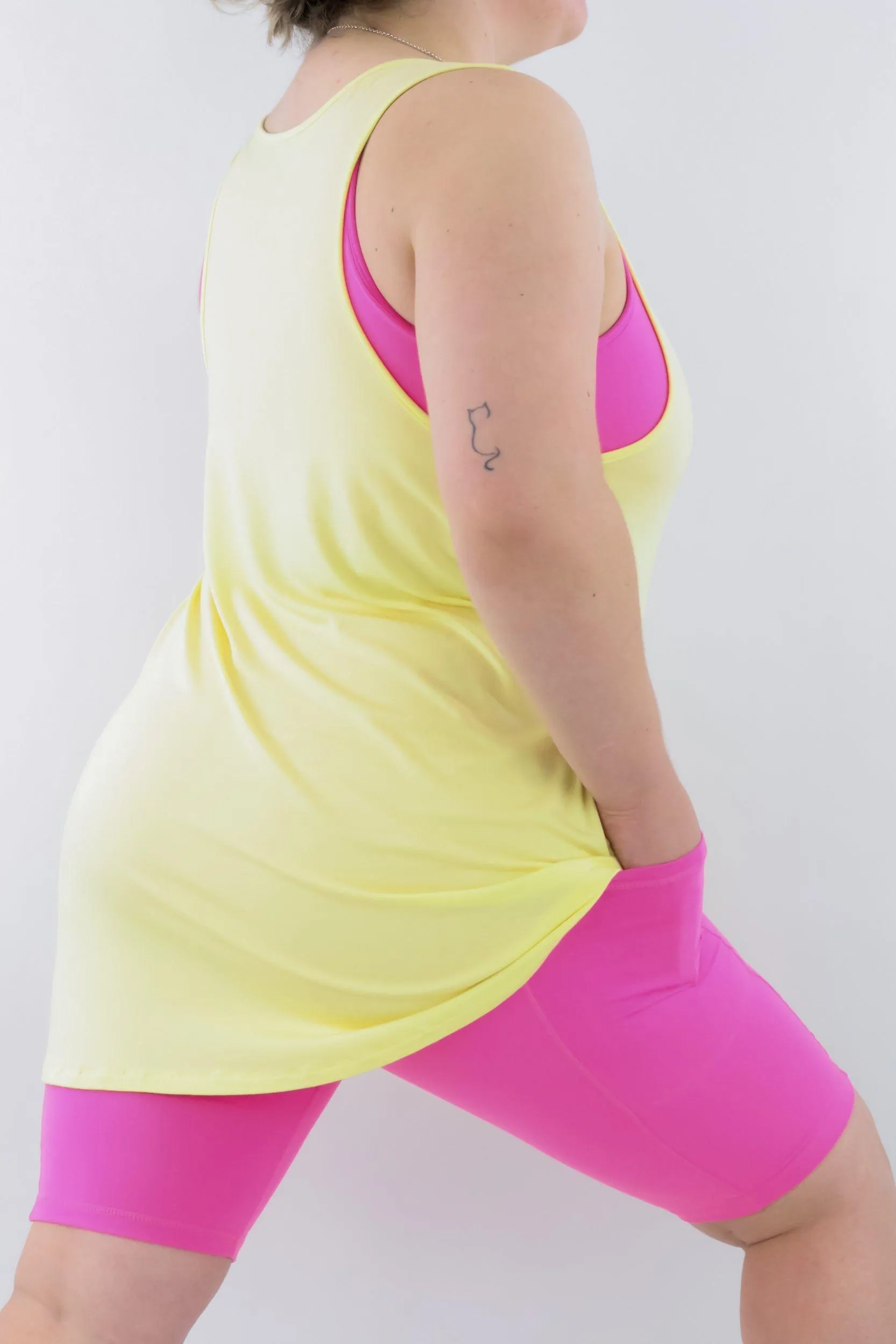 Lemon - Long Tank Top - V-neck - Sleeveless