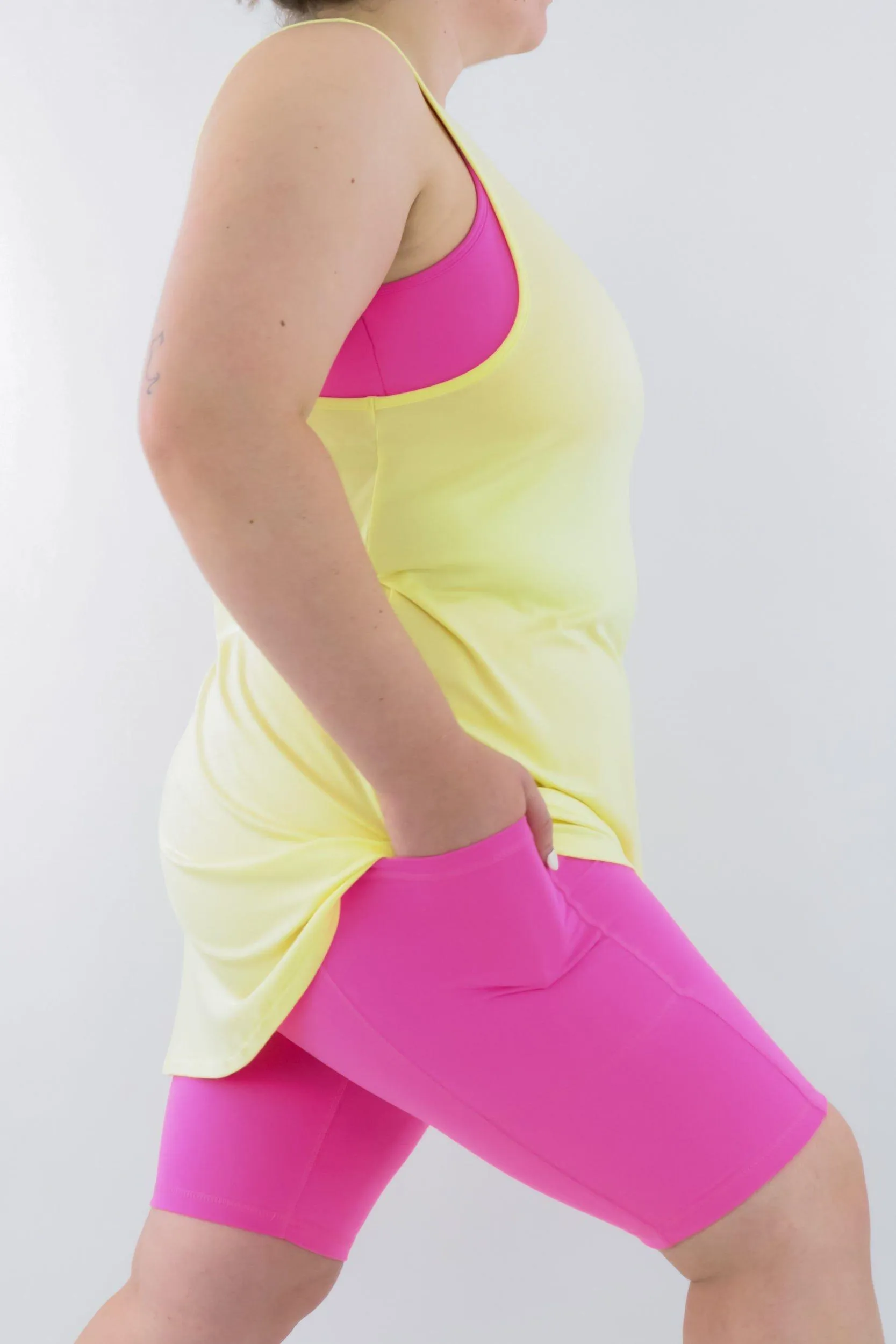 Lemon - Long Tank Top - V-neck - Sleeveless