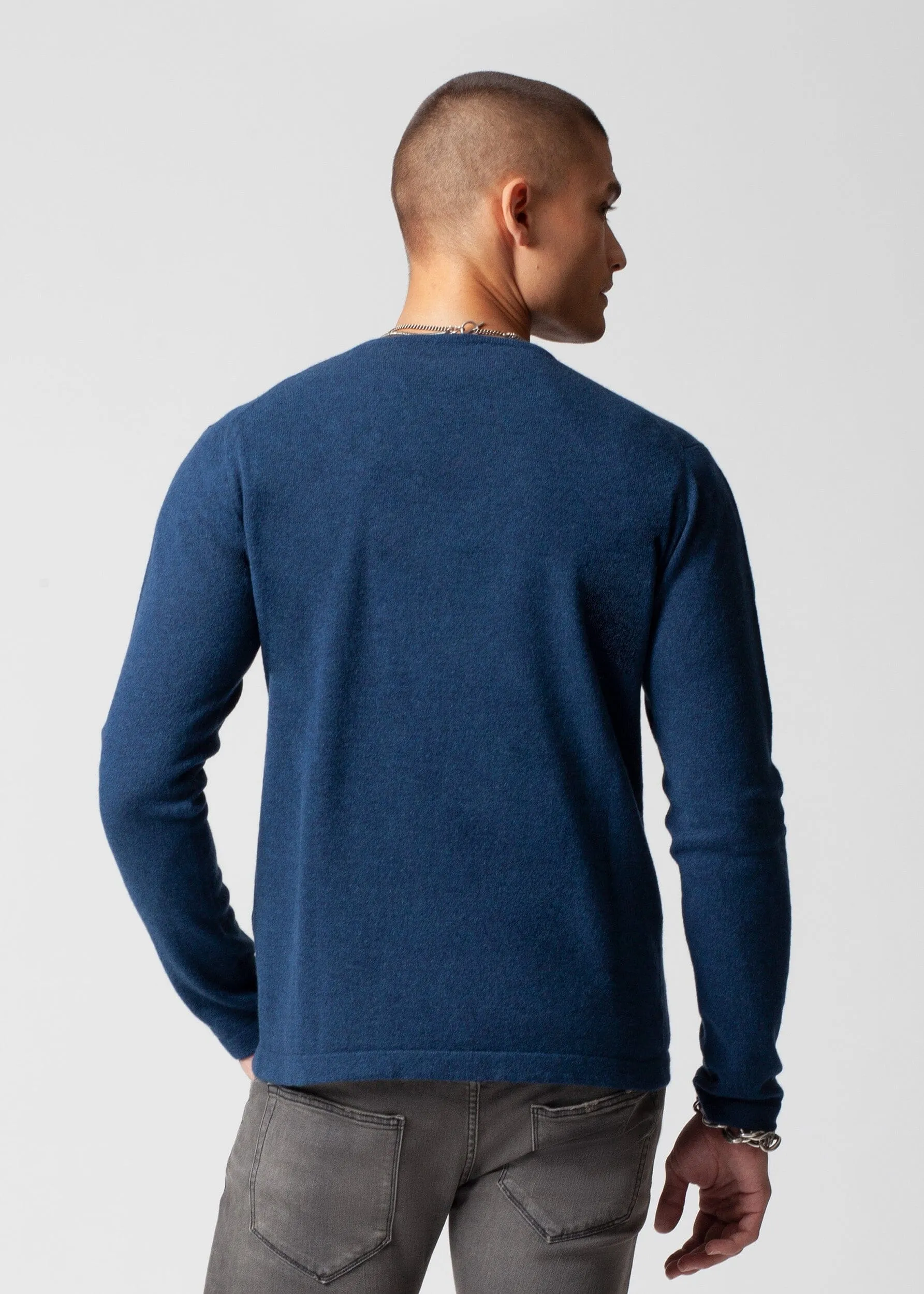LIGHTWEIGHT CREWNECK SWEATER