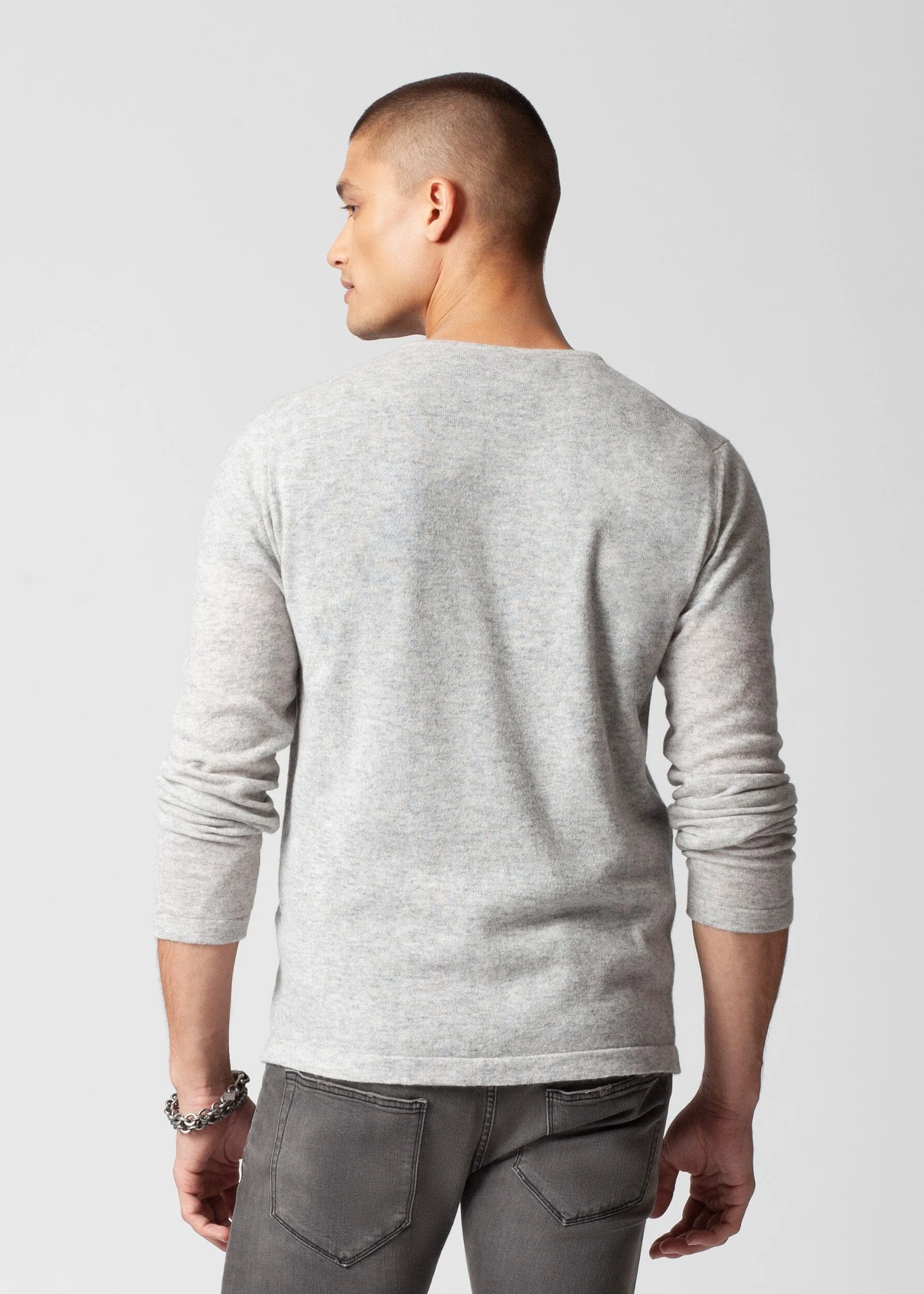 LIGHTWEIGHT CREWNECK SWEATER