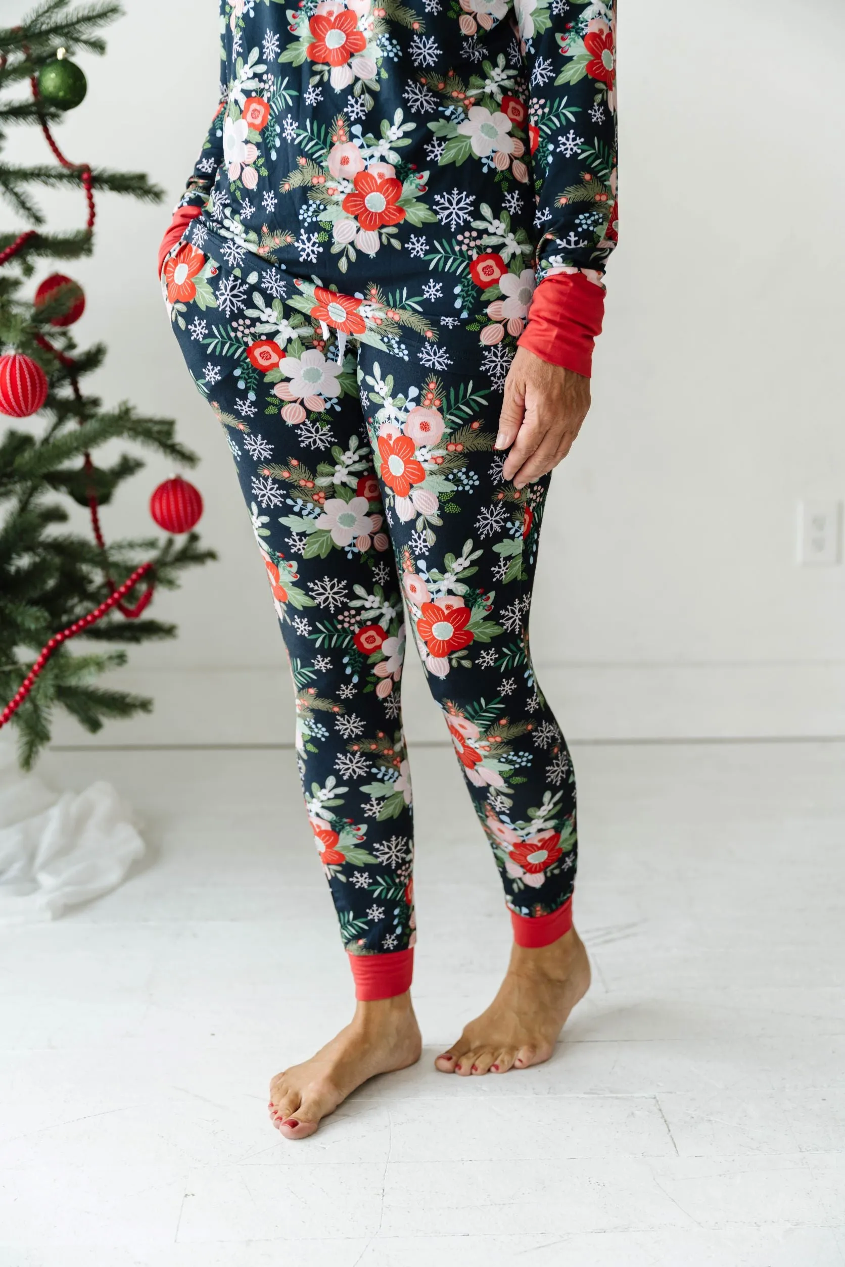 Little Sleepies Poinsettia Floral Women's Bamboo 2pc Pajama Set