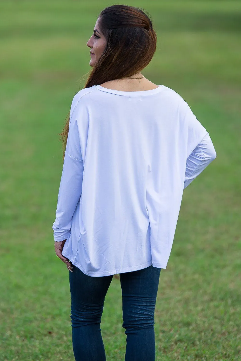 Long Sleeve V-Neck Piko Top - White