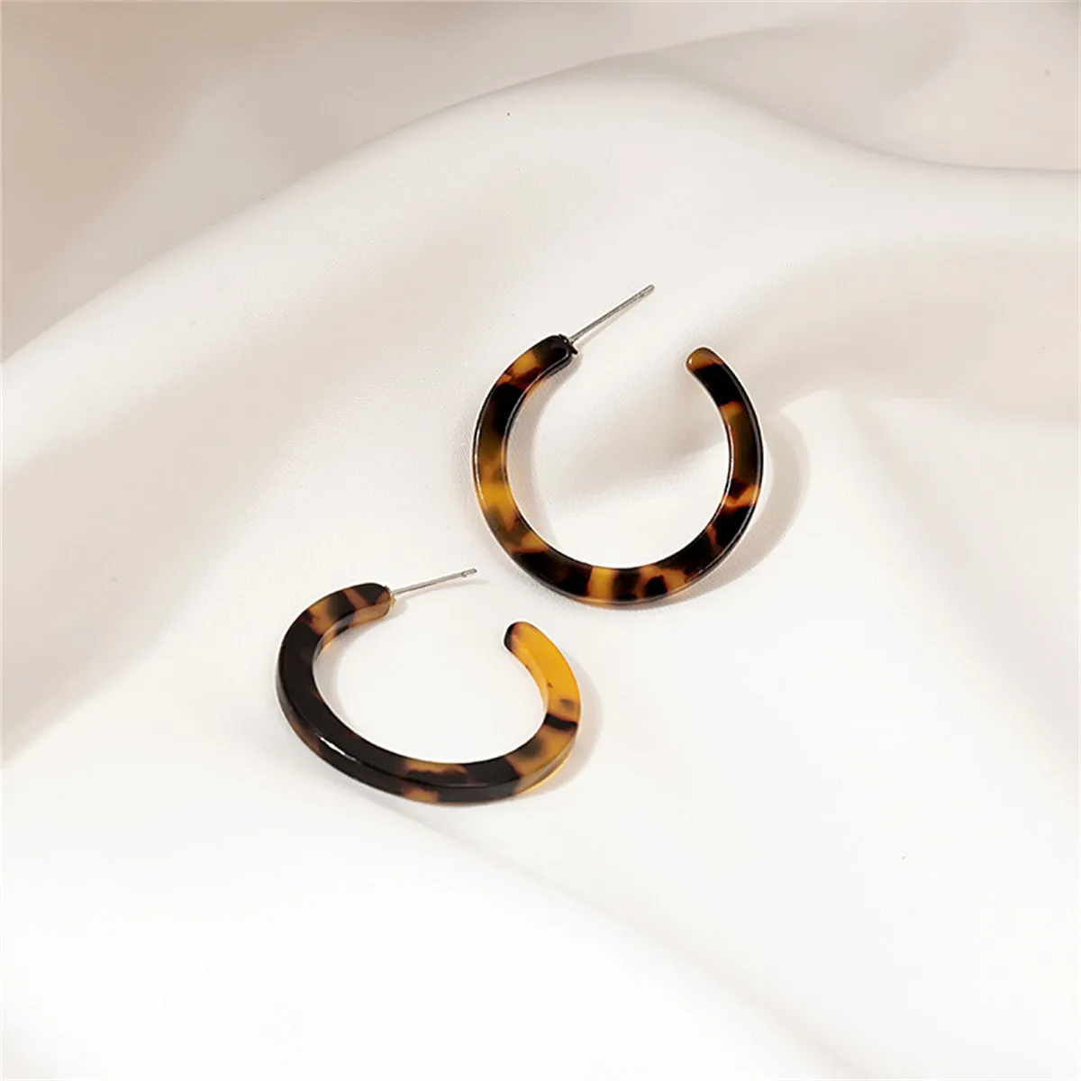 Mottled Brown Hoop Earrings