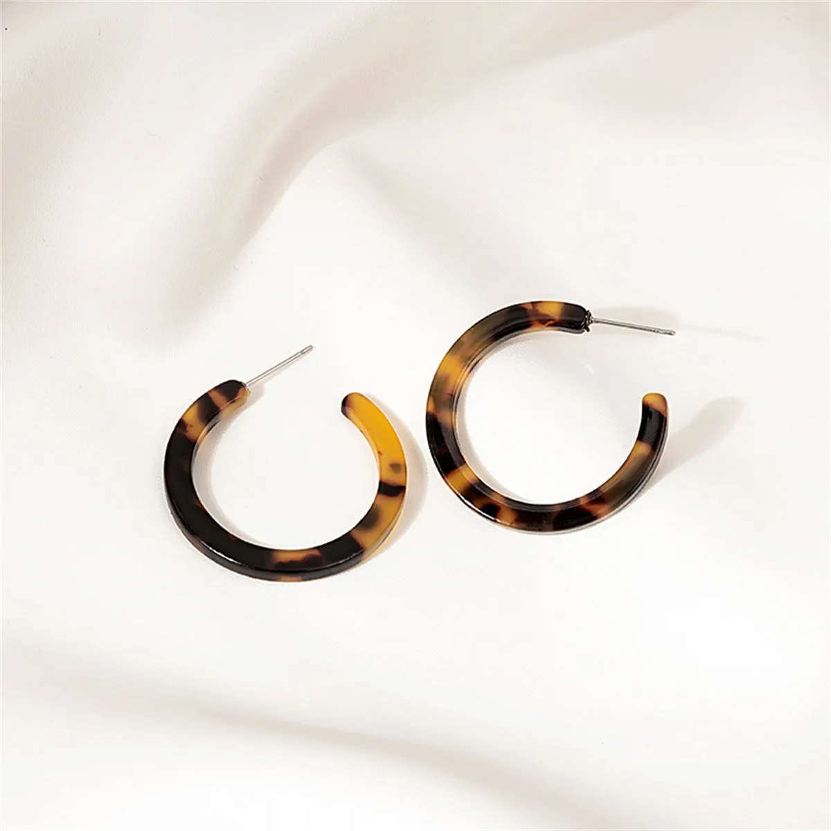 Mottled Brown Hoop Earrings