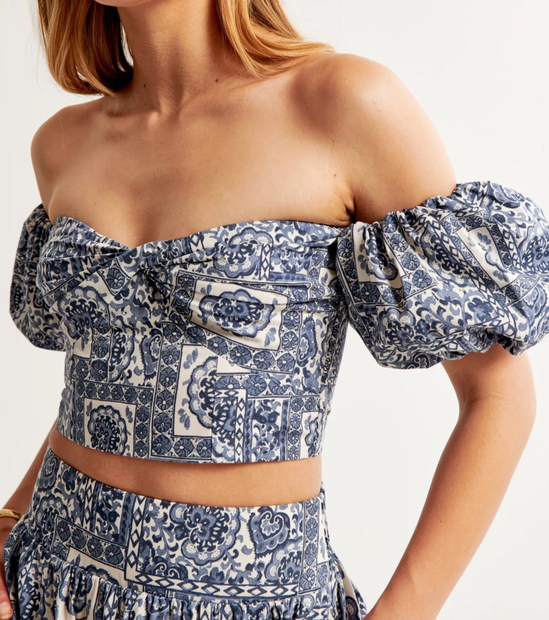 Printed Poplin Off-The-Shoulder Top