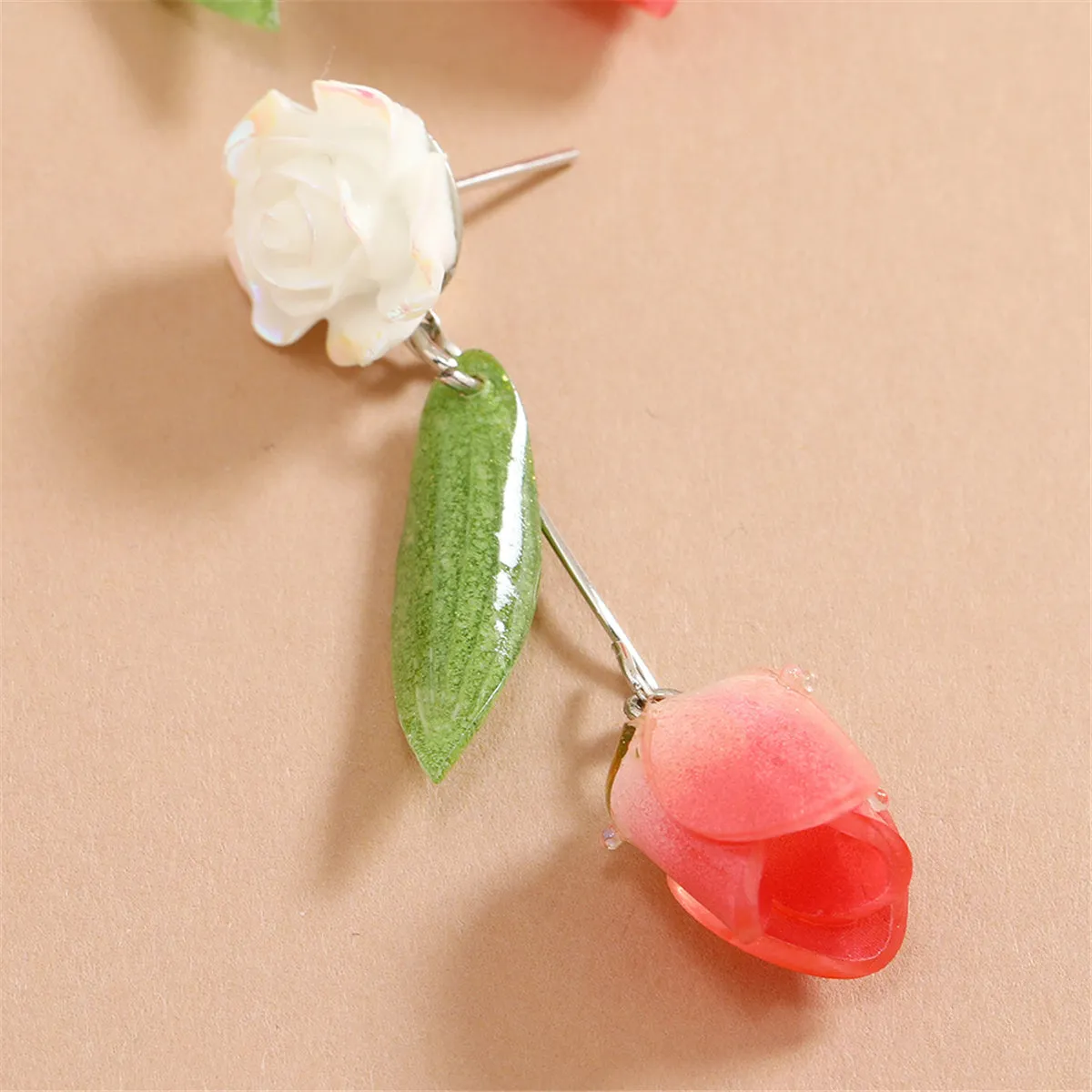 Red & White Acrylic Flower Drop Earrings