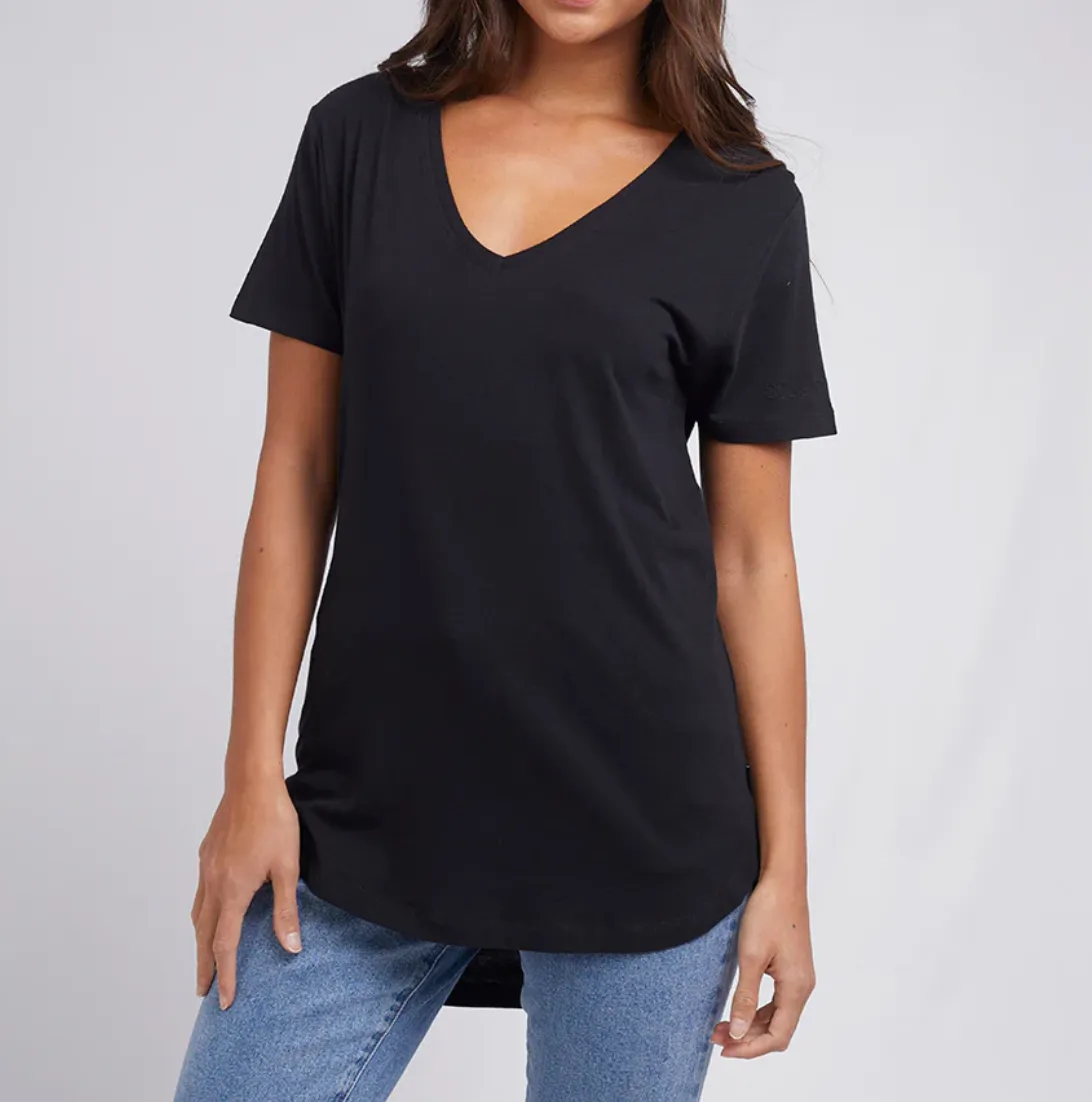Silent Theory Zuri Tee