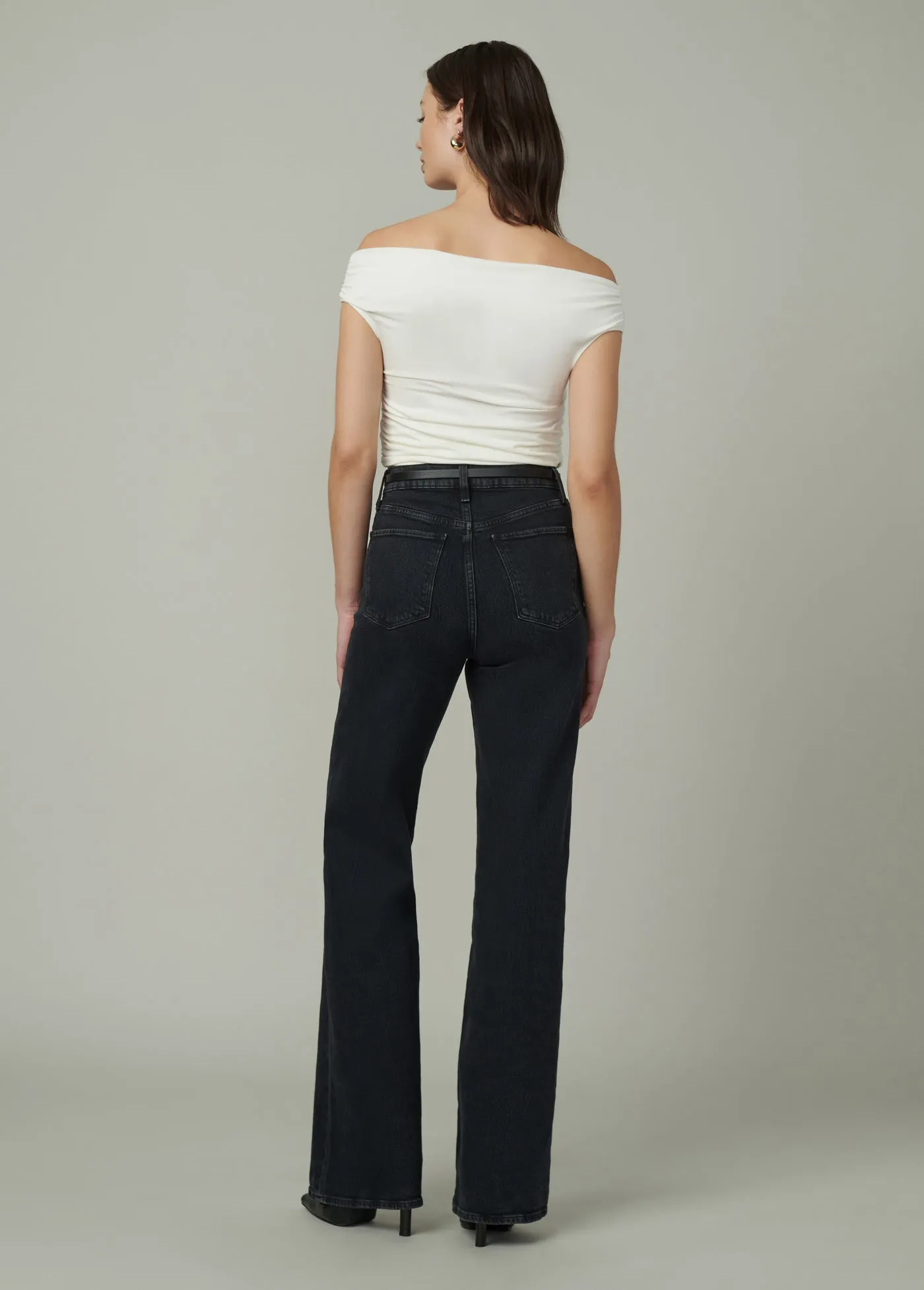 THE MIA SLEEVELESS OFF THE SHOULDER TOP