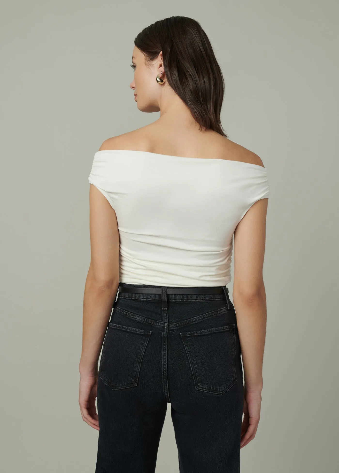 THE MIA SLEEVELESS OFF THE SHOULDER TOP