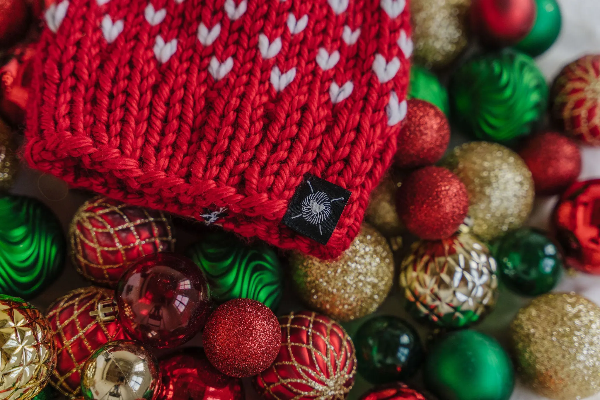 Tiny Hearts Faux Fur Pom-Pom Beanie in XOXO