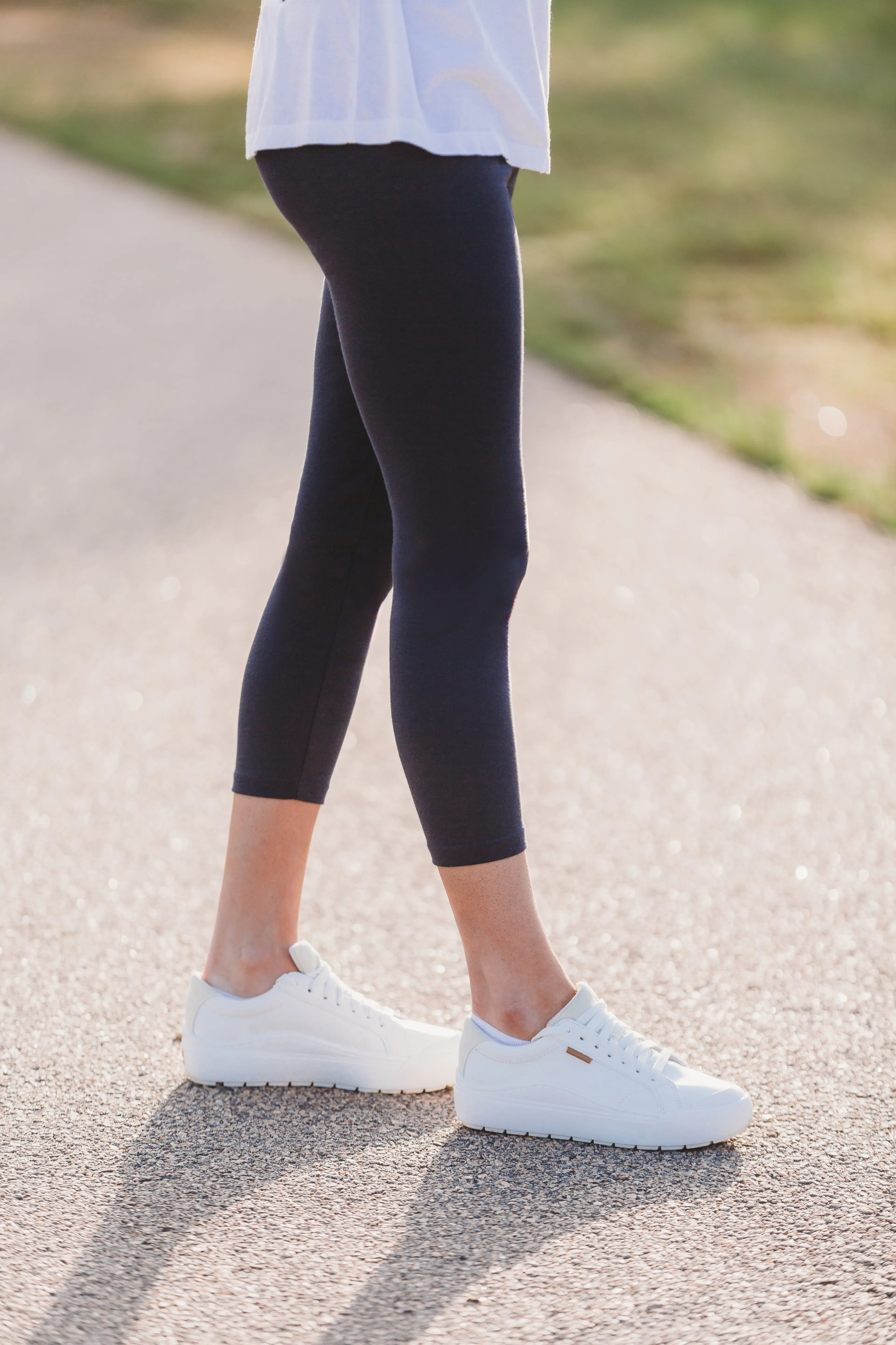 Women's 100% Cotton Soft Capri Leggings | Plum
