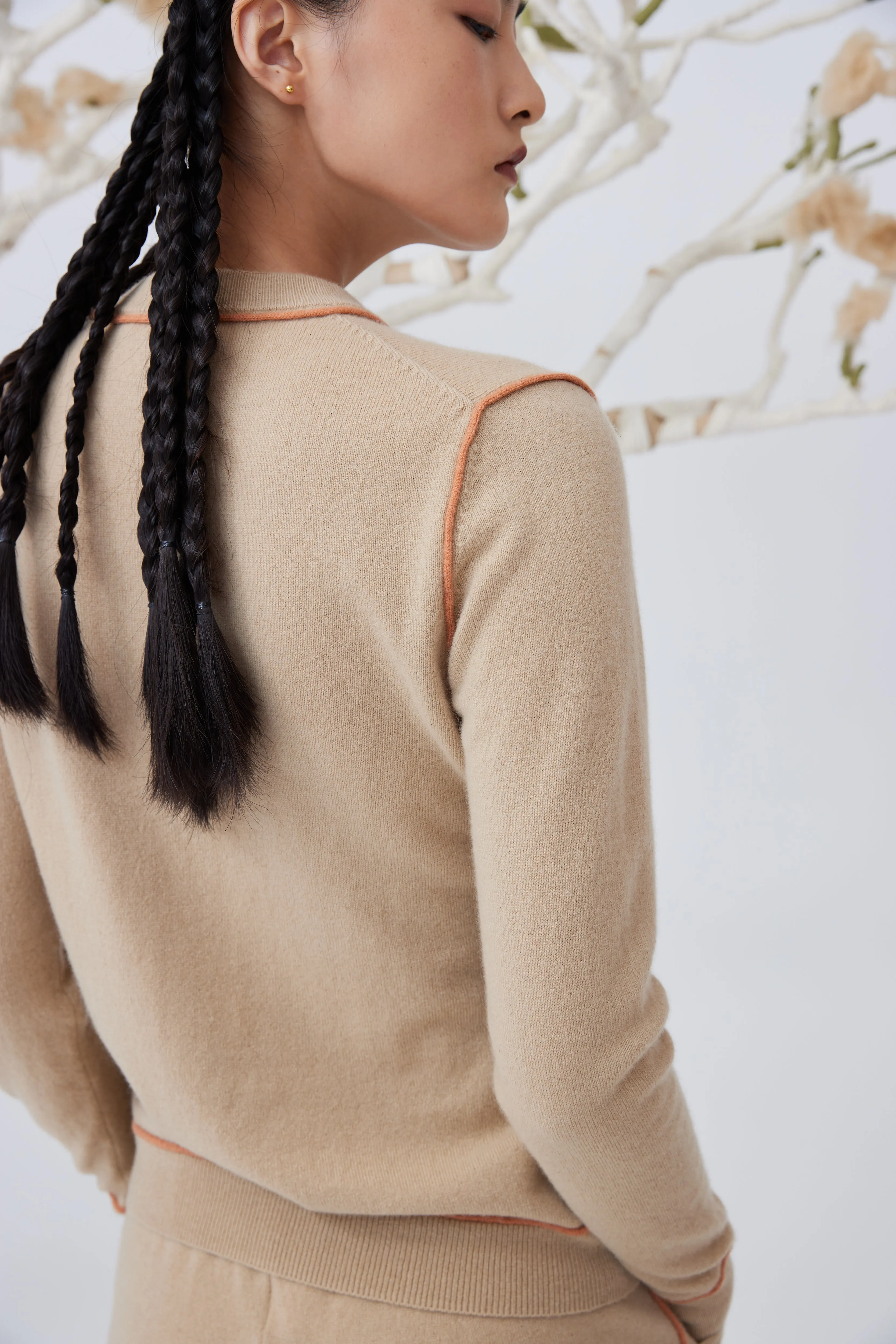 Women's crew neck knit cashmere top