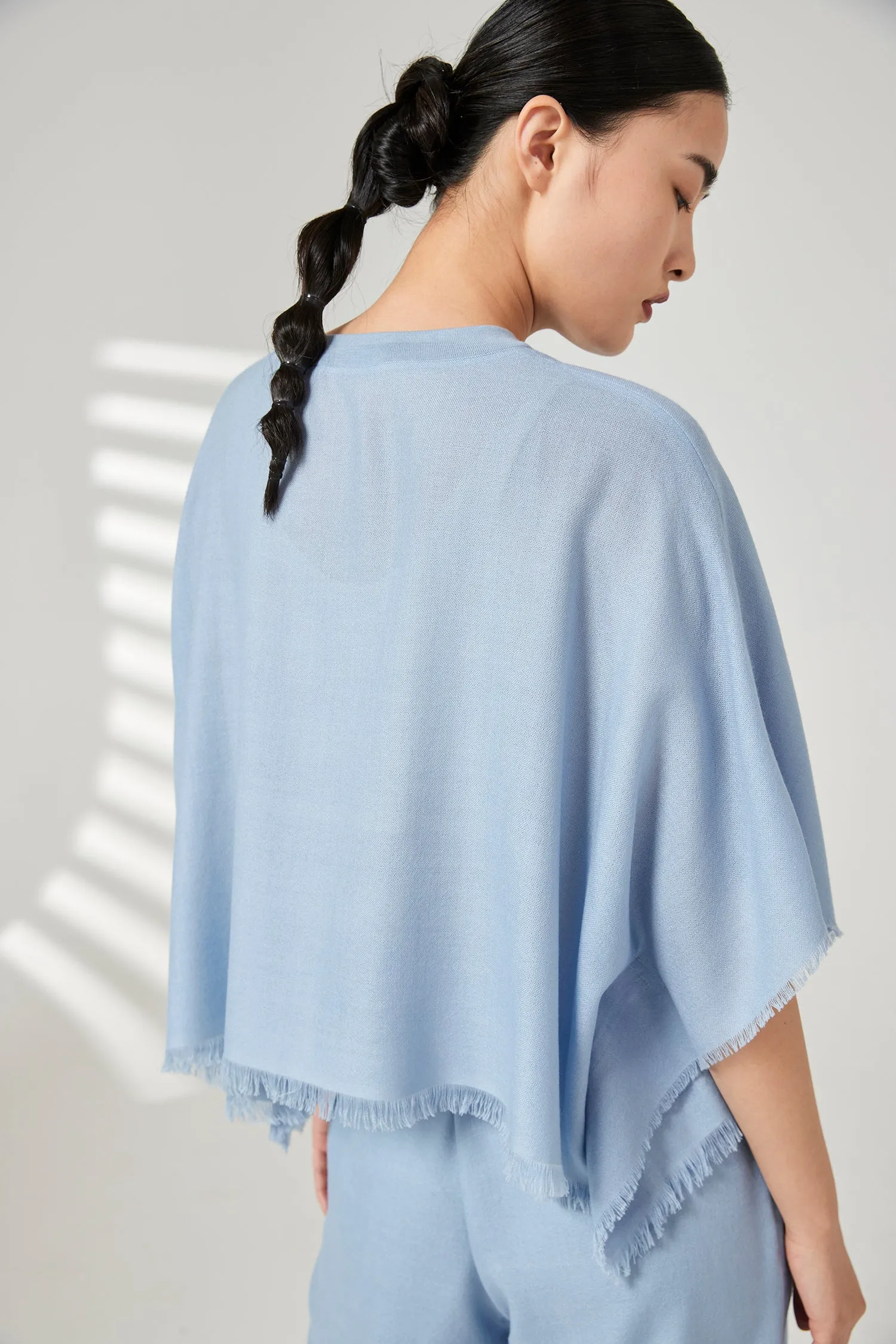 Women's super fine cashmere cape-style crewneck top